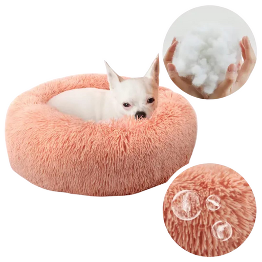 Cama redonda com pêlo Relax de 50 cm na cor rosa, ideal para proporcionar conforto e aconchego a cães e gatos. Design macio e acolhedor, perfeito para momentos de descanso e relaxamento.